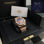 Audemars Piguet Royal Oak Chronograph Rose Gold Blue Dial - Image 8