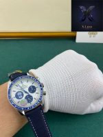 Omega Speedmaster Silver Snoopy Award - Image 2