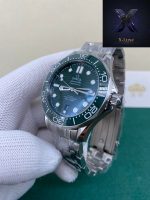Omega Seamaster Diver 300M Green Dial - Image 6